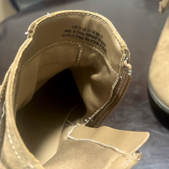 H&M KIDS Brown Fringed Ankle Boots Side Zipper Sueded Gold Star size US 1.5 - Picture 4 of 5